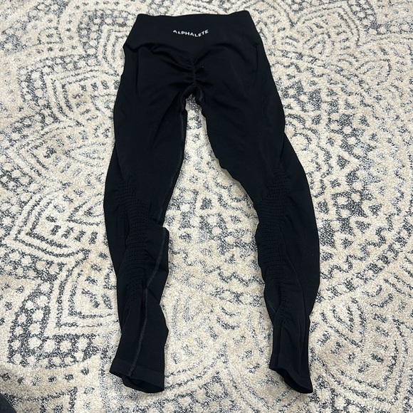 Alphalete Contour Black Leggings - Picture 2 of 5